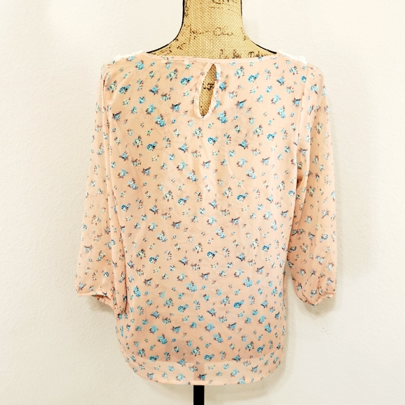 Blue Sketch Semi sheer floral print crochet lacey collar Med. - Picture 7 of 7